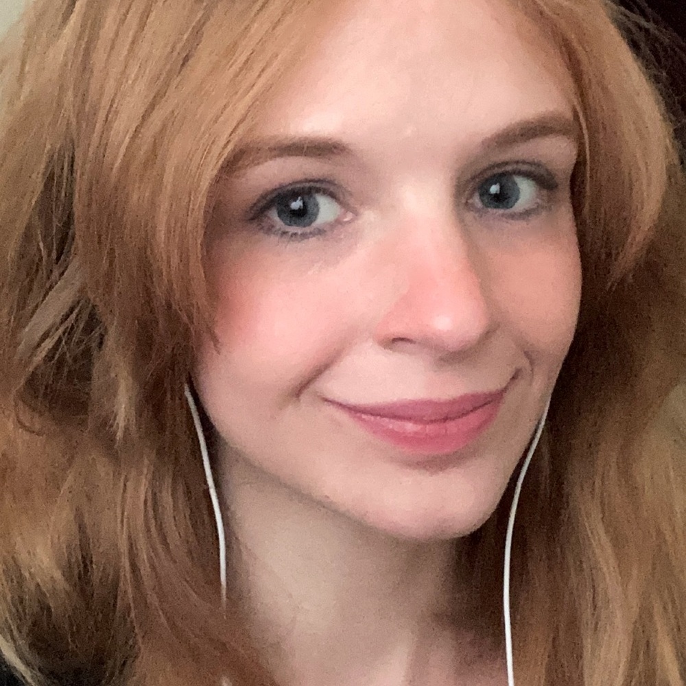 Meet your Posher, Elizabeth